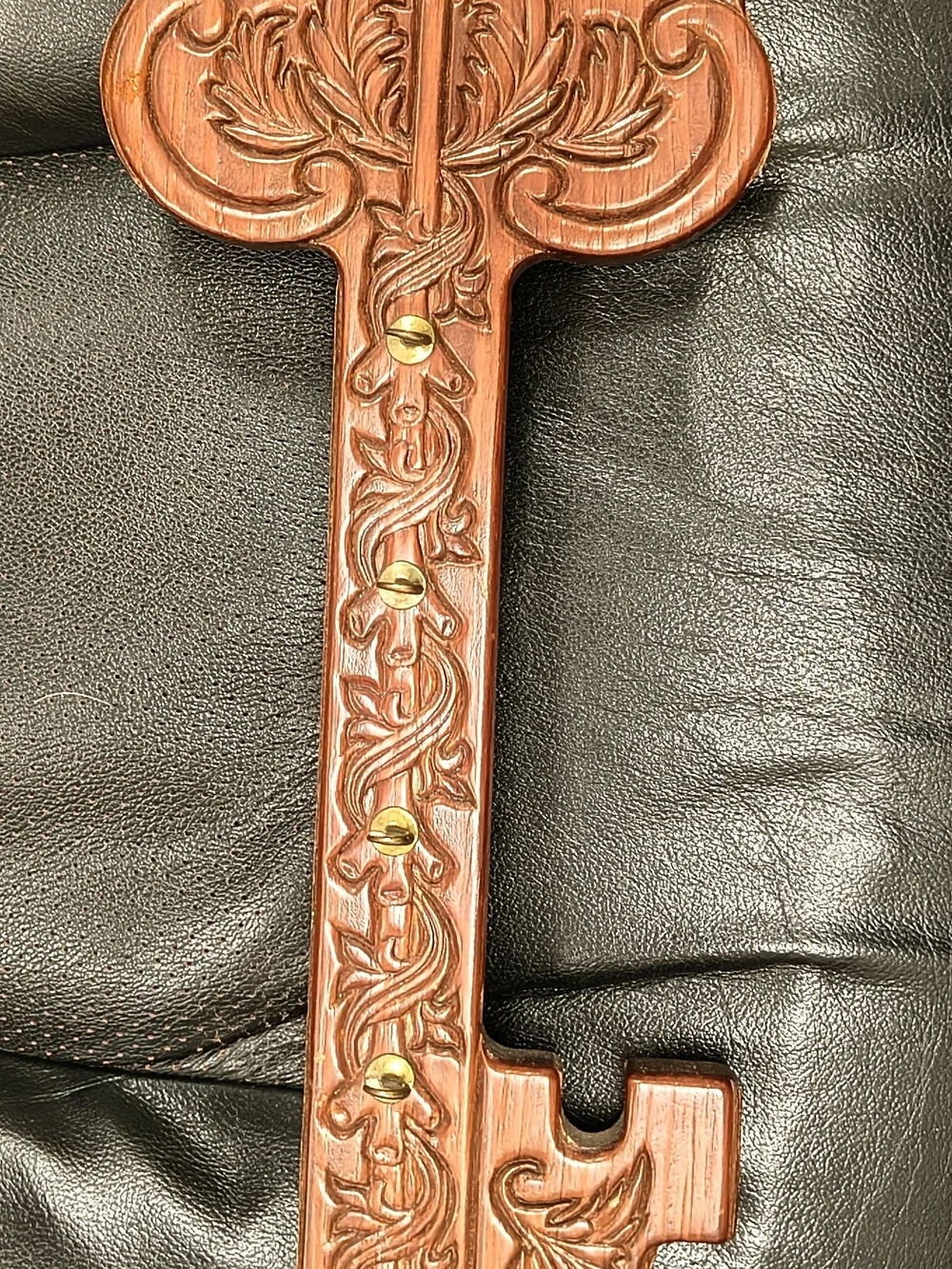 Vintage Carved Wooden Skeleton Key Organizer